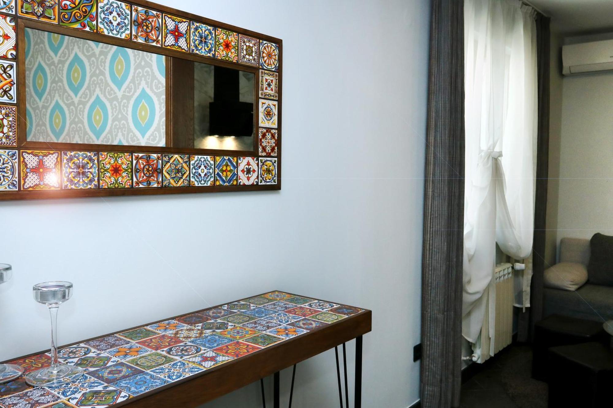 Mon Ami Apart In Studentski Grad Area Sofia Luaran gambar